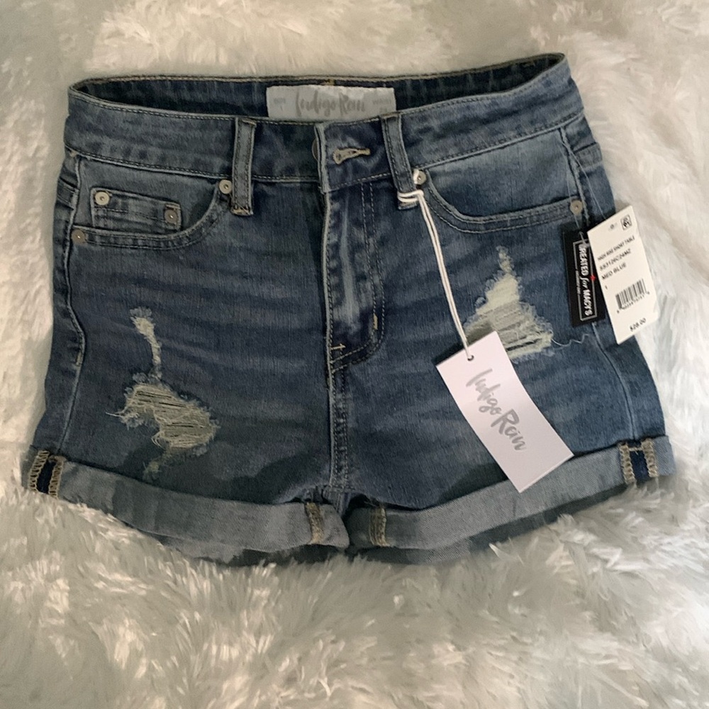 SHORTS